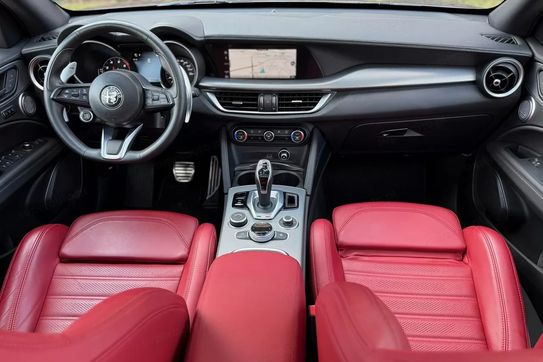 Alfa Romeo Stelvio 2.0 Turbo Sprint Q4 aut
