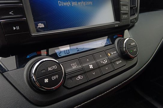 Toyota RAV4 2.0 Premium 4x4