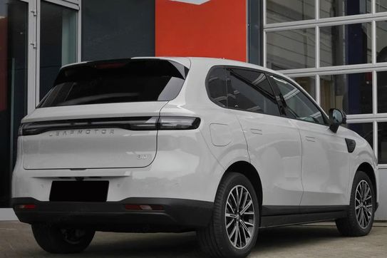 Leapmotor B10 Design Hybrid EV 18,8 kWh