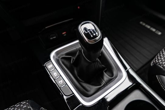 Kia Ceed 1.6 CRDi SCR L