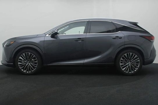 Lexus RX 350h Omotenashi