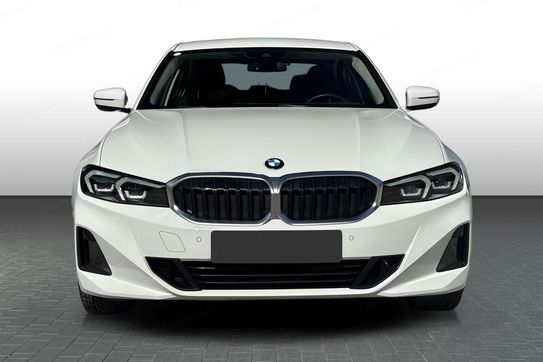 BMW Seria 3 318i