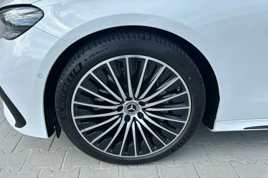 Mercedes Klasa E 200  4-Matic AMG