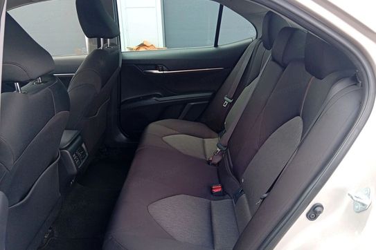 Toyota Camry Hybrid  CVT