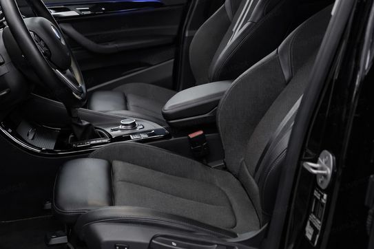 BMW X1 sDrive18i Sport Line