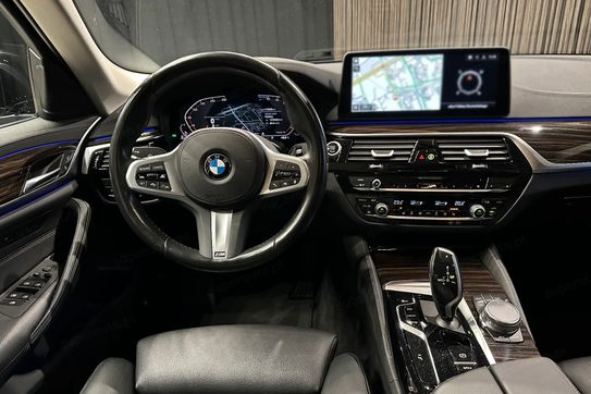 BMW Seria 5 520d xDrive mHEV Luxury Line aut