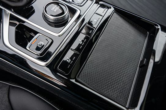 Hongqi HS5 2.0T AWD
