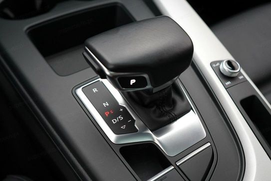 Audi A4 35 TDI mHEV S tronic