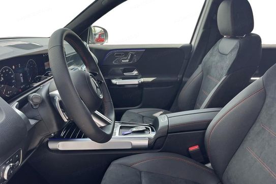 Mercedes GLB 220  4-Matic AMG Line
