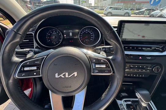 Kia Ceed 1.5 t-Gdi Tribute Dct
