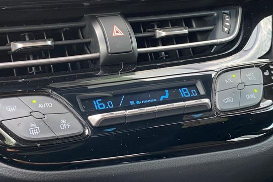 Toyota C-HR 1.8 Hybrid Executive