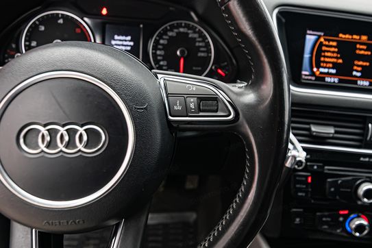 Audi Q5 2.0 TDI quattro S-Line