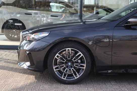 BMW Seria 5 530e M Sport