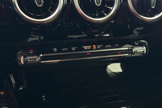 Mercedes CLA Shooting Brake 220 d 4MATIC AMG Line