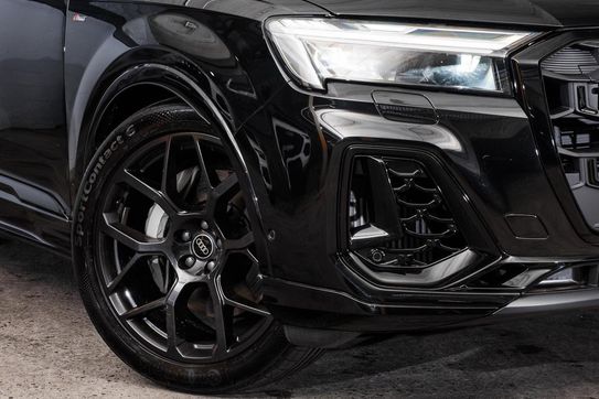Audi Q7 TDI quattro S Line