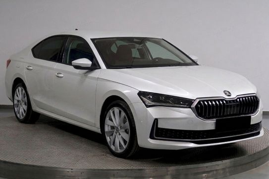 Skoda Superb Drive 1.5 TSI mHEV DSG