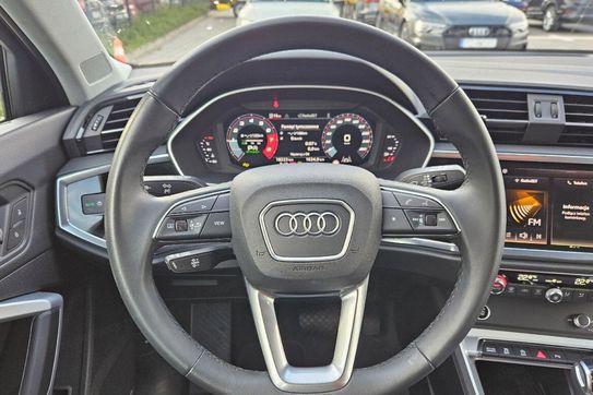 Audi Q3 35 TFSI mHEV S-Line S tronic