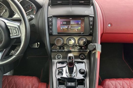 Jaguar F-Type 5.0 V8 S/C AWD SVR