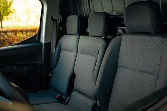 Peugeot Partner Van L2H1 EAT8