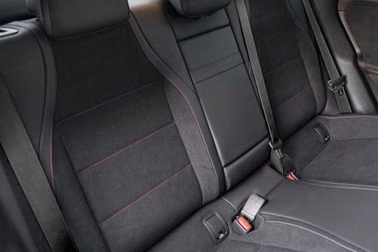 Mercedes CLA 220 4-Matic AMG Line