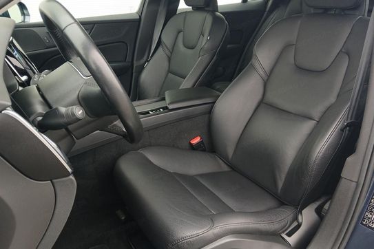 Volvo V60 B4 D Momentum Pro aut