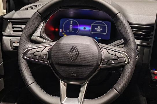 Renault Captur Techno 1.8 E-TECH Full Hybrid