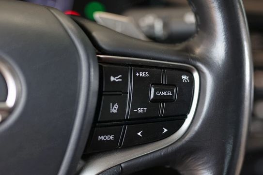 Lexus ES 300h Business Edition