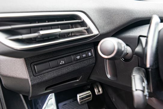 Peugeot 3008 1.6 THP Crossway Allure 4x4