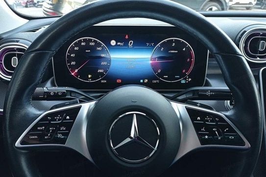 Mercedes Klasa C Kombi 220 d 4-Matic Avantgarde