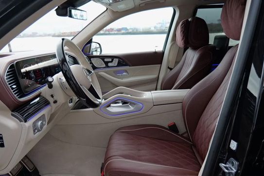 Mercedes GLS Maybach 600 4-Matic