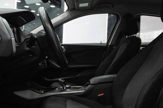 BMW Seria 1 118i Advantage