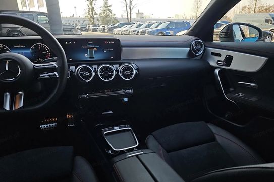 Mercedes CLA 250 e  AMG Line