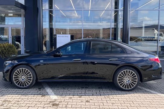 Mercedes Klasa E 220 d  4-Matic AMG