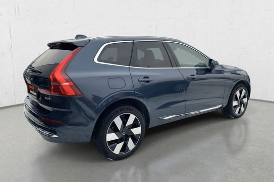 Volvo XC60 T8 Plug-In Hybrid AWD Ultimate Bright aut
