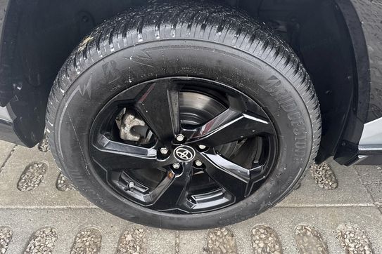 Toyota RAV4 Selection 2.5 Hybrid