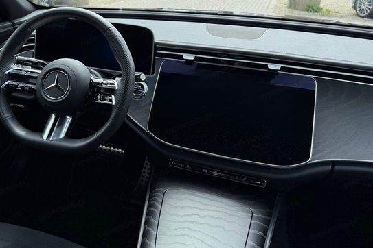 Mercedes Klasa E 220 d 4-Matic AMG