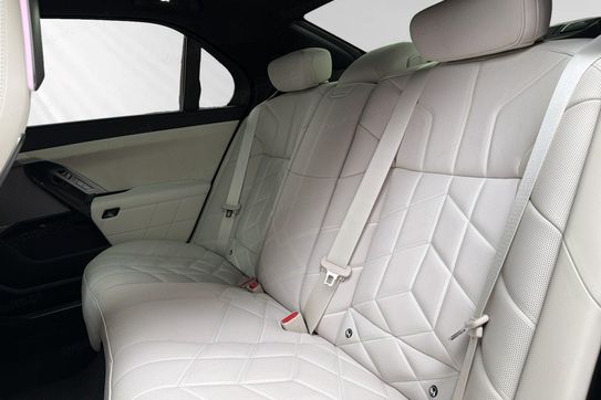 BMW Seria 7 740 xDrive M Sport