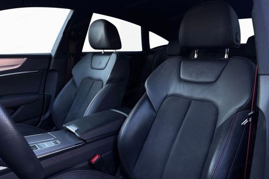 Audi A7 45 TFSI mHEV quattro S tronic