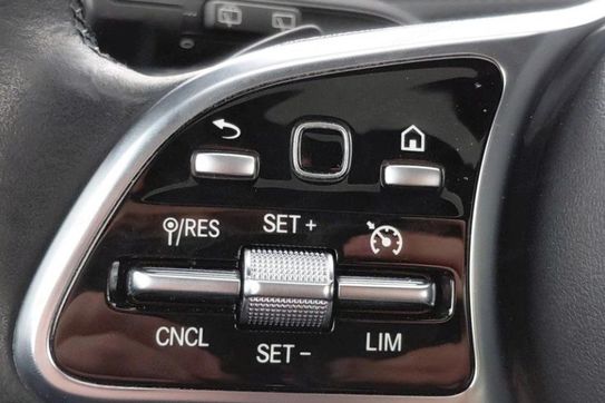 Mercedes CLA Shooting Brake 8G-DCT