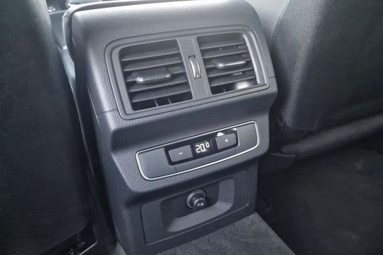 Audi Q5 40 TDI mHEV quattro S Line S tronic