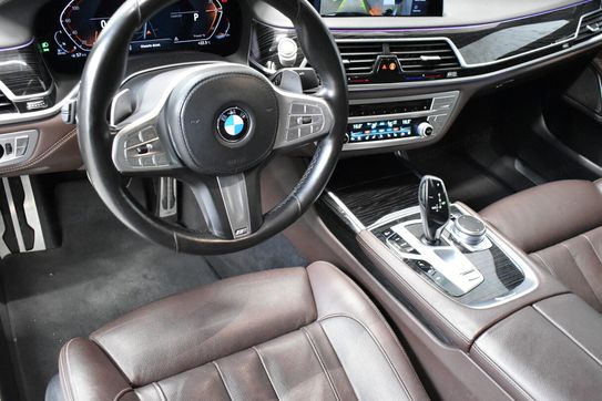 BMW Seria 7 730d xDrive