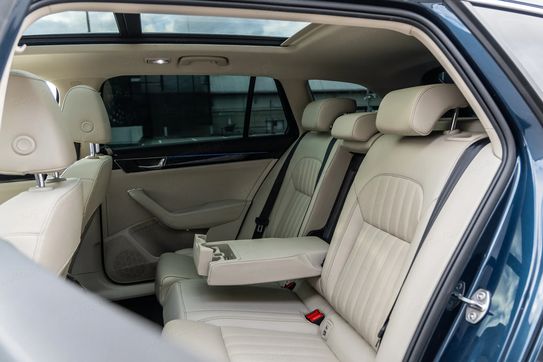 Skoda Superb 2.0 TDI 4x4 L&K DSG