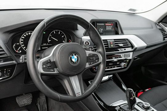 BMW X3 xDrive25d Advantage