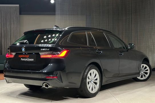 BMW Seria 3 Touring 320d xDrive Advantage