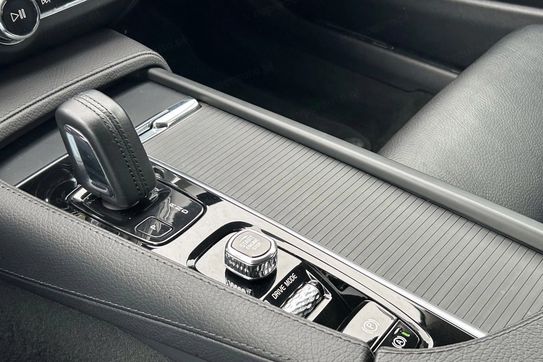 Volvo V90 B4 D Momentum Pro