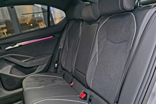 Skoda Superb 2.0 TSI Sportline DSG