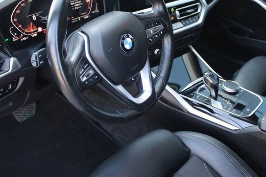 BMW Seria 3 Touring 320d xDrive