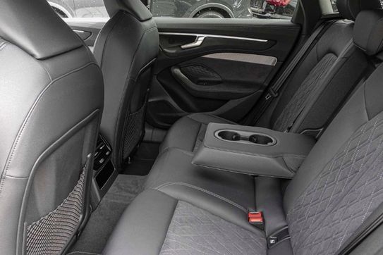 Audi A6 TFSI S line Avant