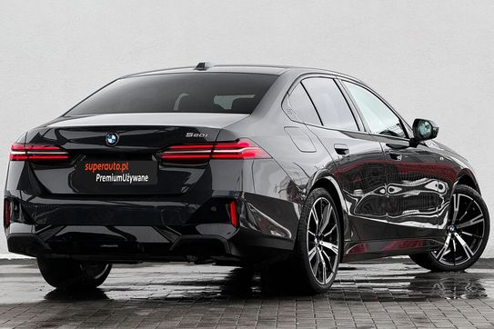 BMW Seria 5 520i M Sport