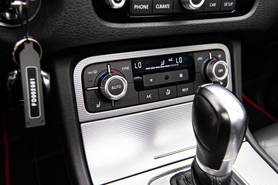 Volkswagen Touareg 3.0 TDI V6 BMT R-Line